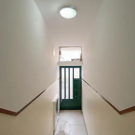 Apartman Bright & Cozy By Hostwise